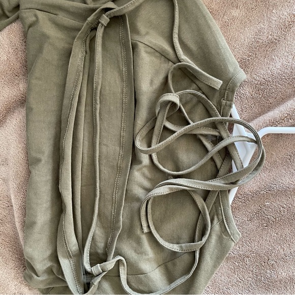 Gymshark Top - Picture 5 of 5